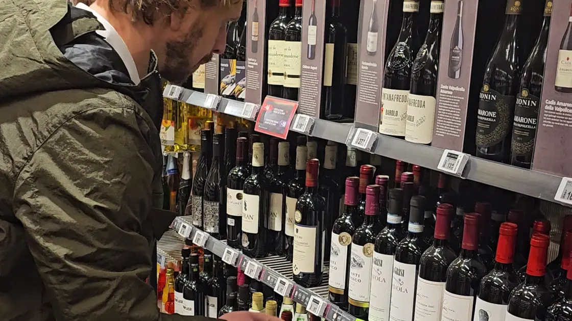 Welke wijn bij welk gerecht? Jouw spiekbriefje voor in de supermarkt